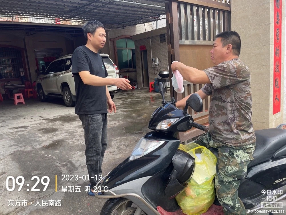 专家预测的春节期间第二波感染高峰没来:村里又摆起了集体年夜饭